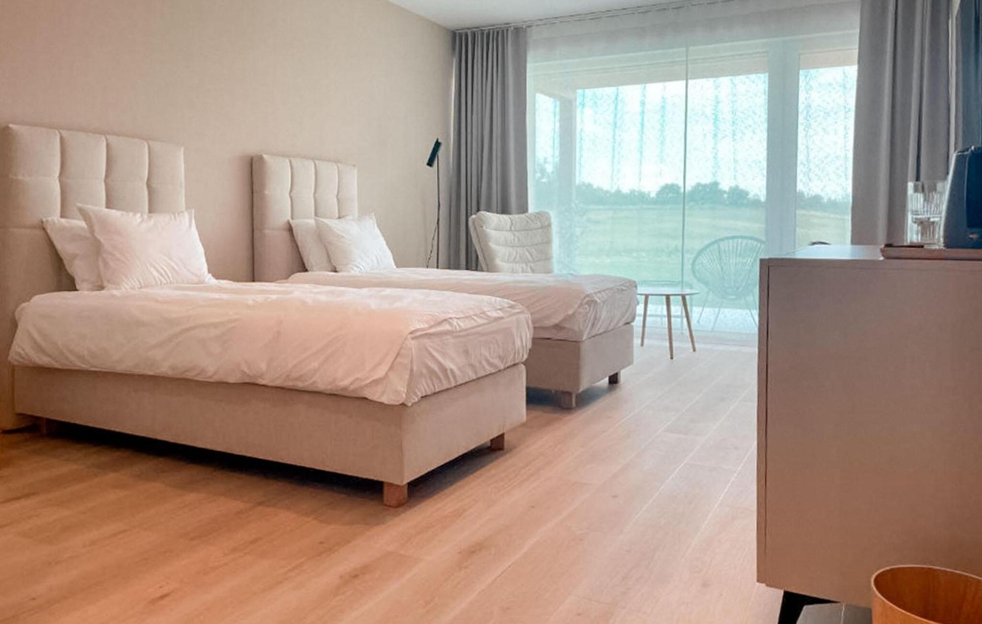 1 Bedroom Awesome Apartment In Binowo المظهر الخارجي الصورة